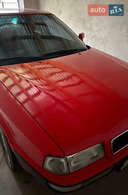 Седан Audi 80 1993 в Заліщиках