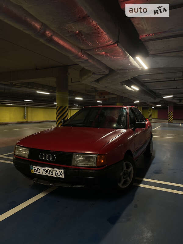 Седан Audi 80 1991 в Луцке