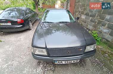 Седан Audi 80 1992 в Киеве