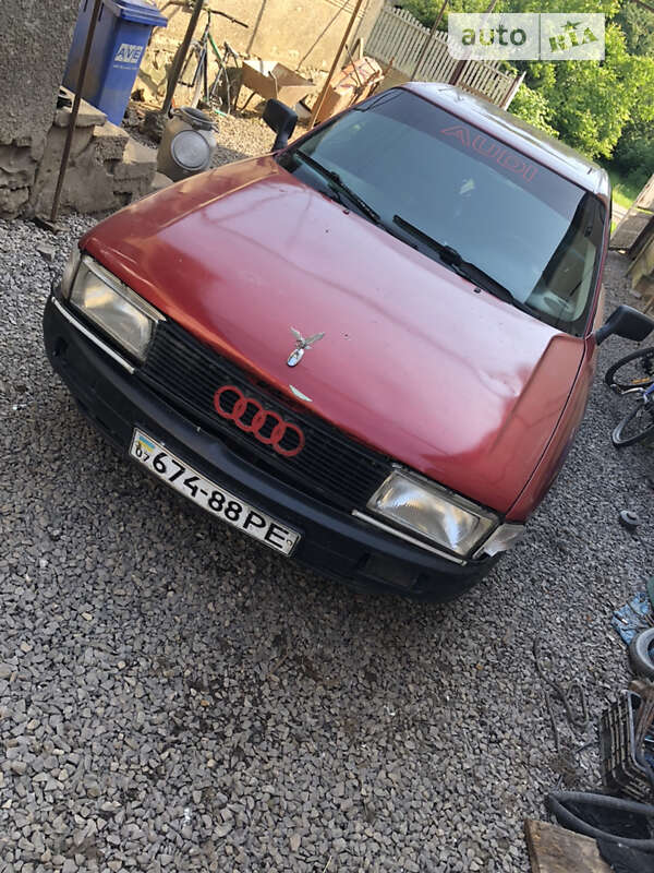 Седан Audi 80 1988 в Мукачевому