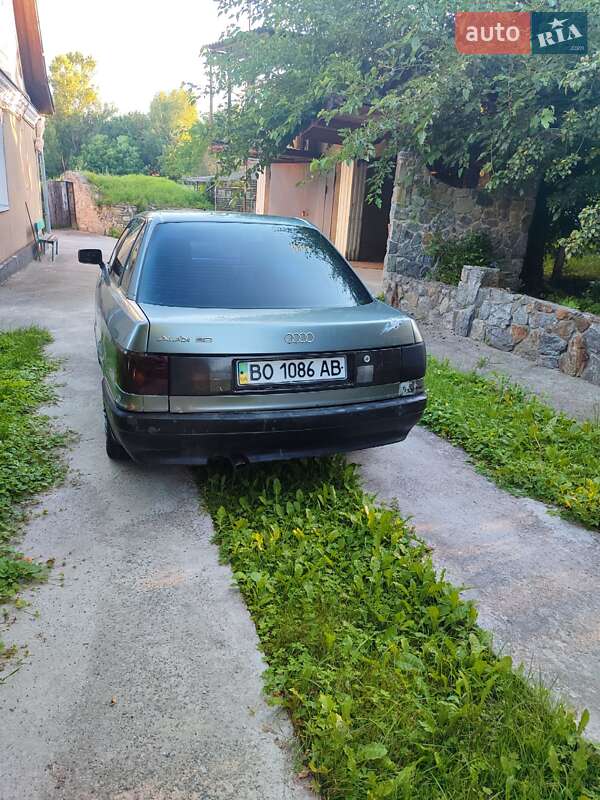 Седан Audi 80 1992 в Старокостянтинові