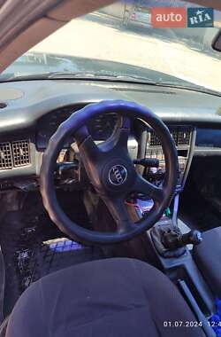 Седан Audi 80 1993 в Виннице