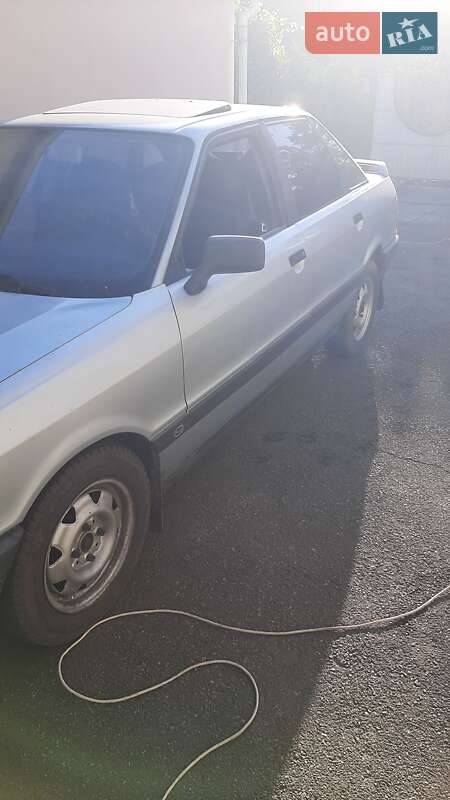 Седан Audi 80 1990 в Черкассах