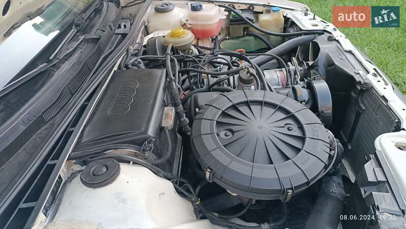 Седан Audi 80 1989 в Ужгороді