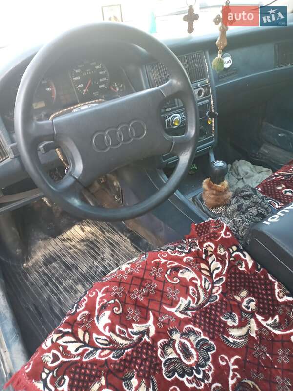 Седан Audi 80 1987 в Каменец-Подольском