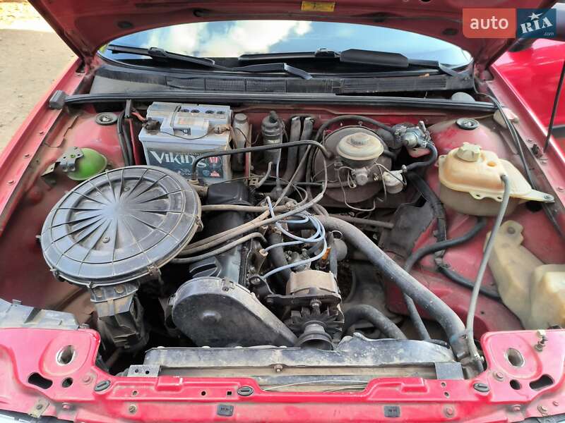 Седан Audi 80 1987 в Вознесенске