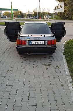 Седан Audi 80 1989 в Чорткове