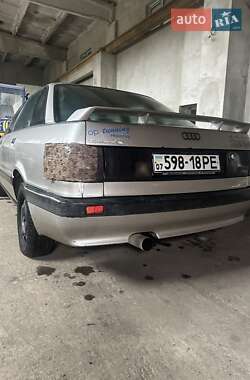 Седан Audi 80 1987 в 