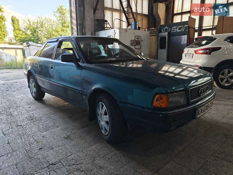 Седан Audi 80 1992 в Киеве