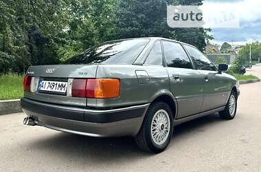 Седан Audi 80 1987 в Радомышле