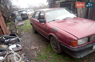 Седан Audi 80 1982 в 