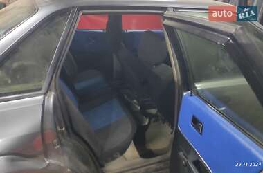 Седан Audi 80 1988 в 