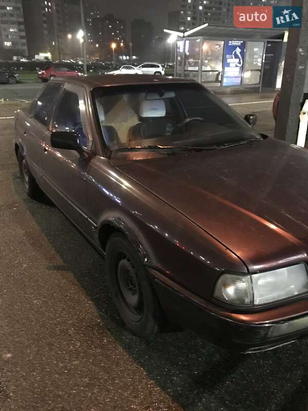 Седан Audi 80 1993 в Киеве фото 4 Седан Audi 80 1993 в Киеве