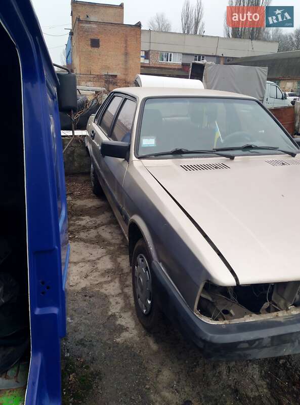 Седан Audi 80 1986 в Полтаві