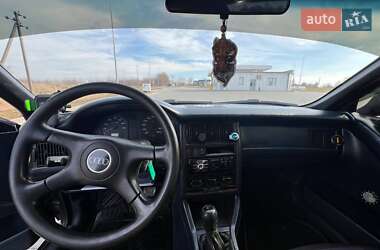 Седан Audi 80 1988 в 