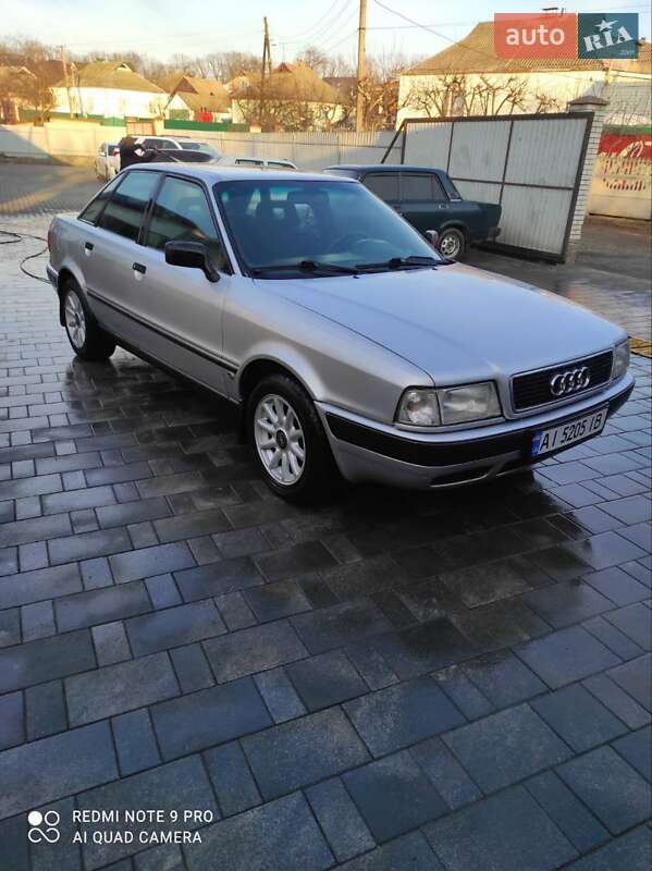 Седан Audi 80 1993 в 