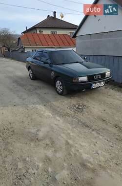 Седан Audi 80 1988 в Чернівцях