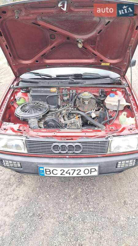 Седан Audi 80 1988 в Сколе