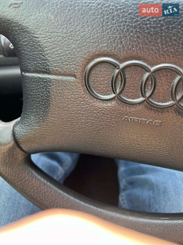 Универсал Audi 80 1995 в Киеве