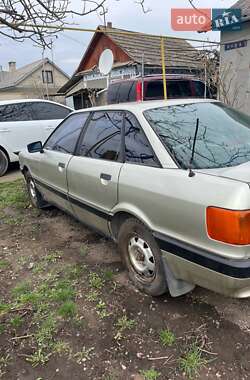 Седан Audi 80 1988 в 