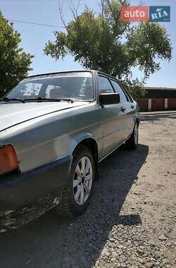 Седан Audi 80 1984 в 