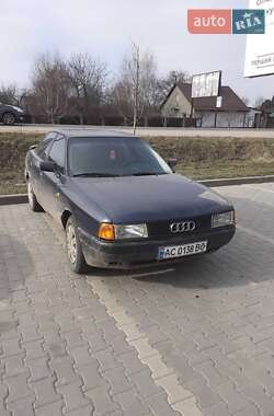 Седан Audi 80 1990 в 
