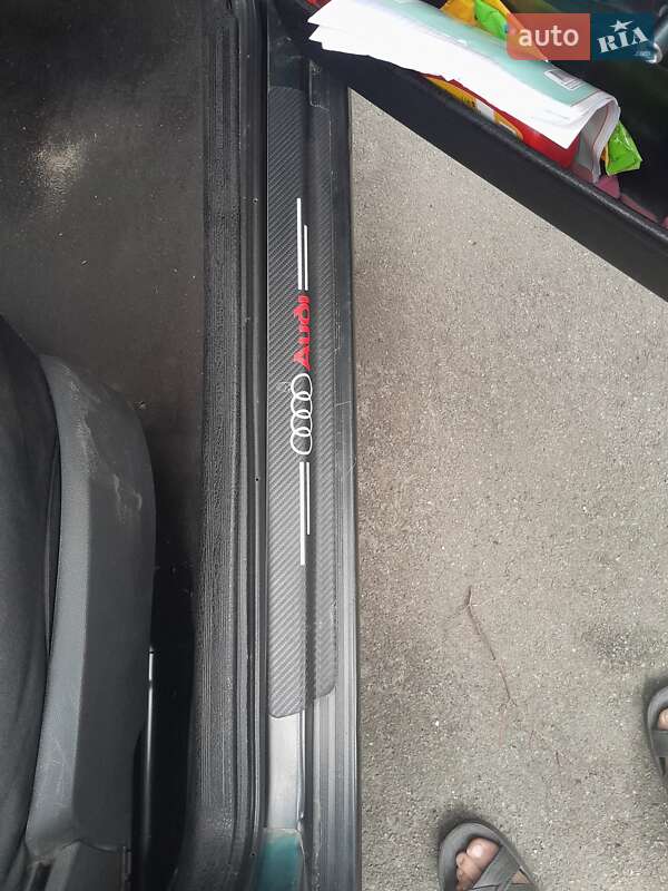 Седан Audi 80 1990 в Барановке