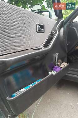 Седан Audi 80 1990 в Барановке фото 5 Седан Audi 80 1990 в Барановке