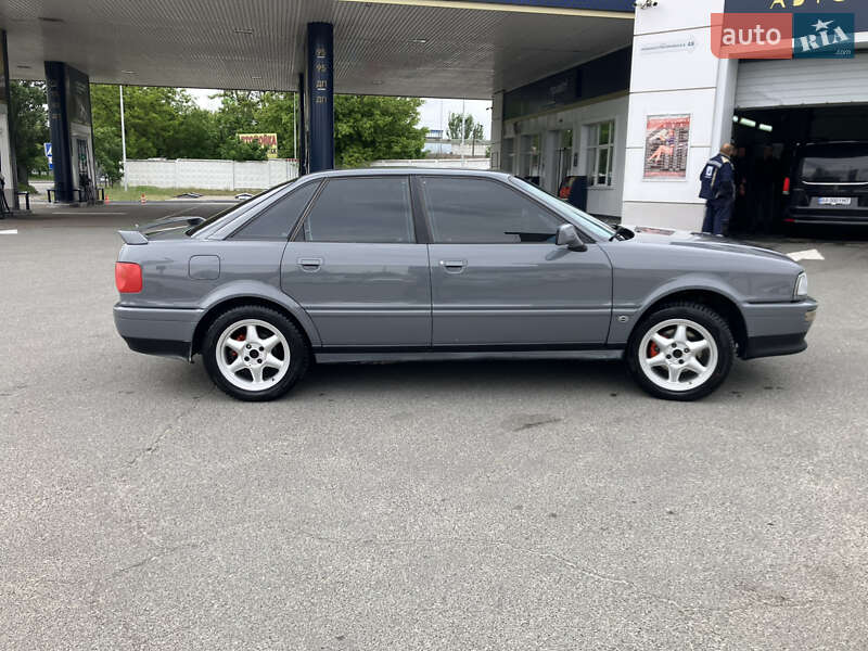 Седан Audi 80 1994 в Киеве