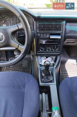 Седан Audi 80 1993 в Берегово