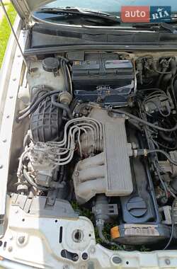 Седан Audi 80 1993 в Берегово