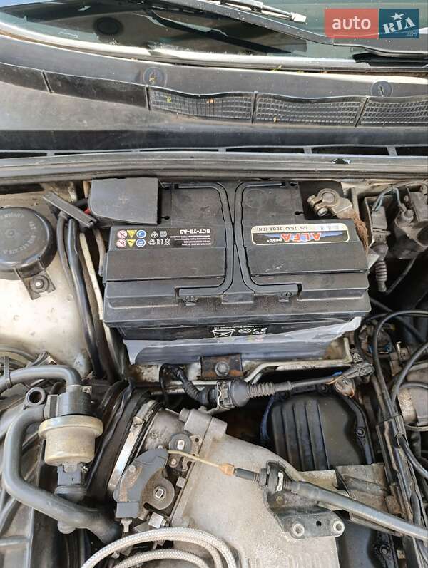 Седан Audi 80 1993 в Берегово