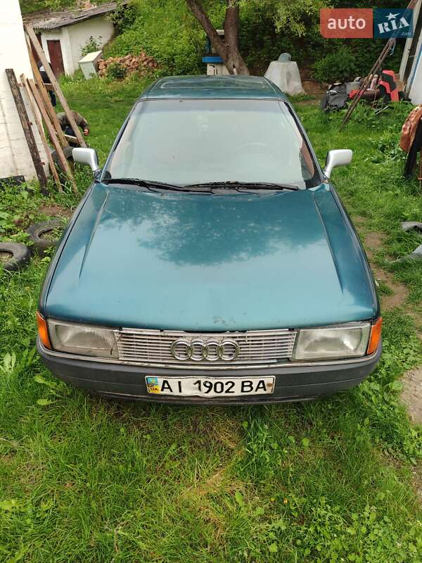 Седан Audi 80 1989 в Миронівці