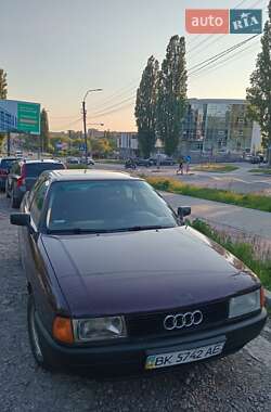 Седан Audi 80 1990 в 