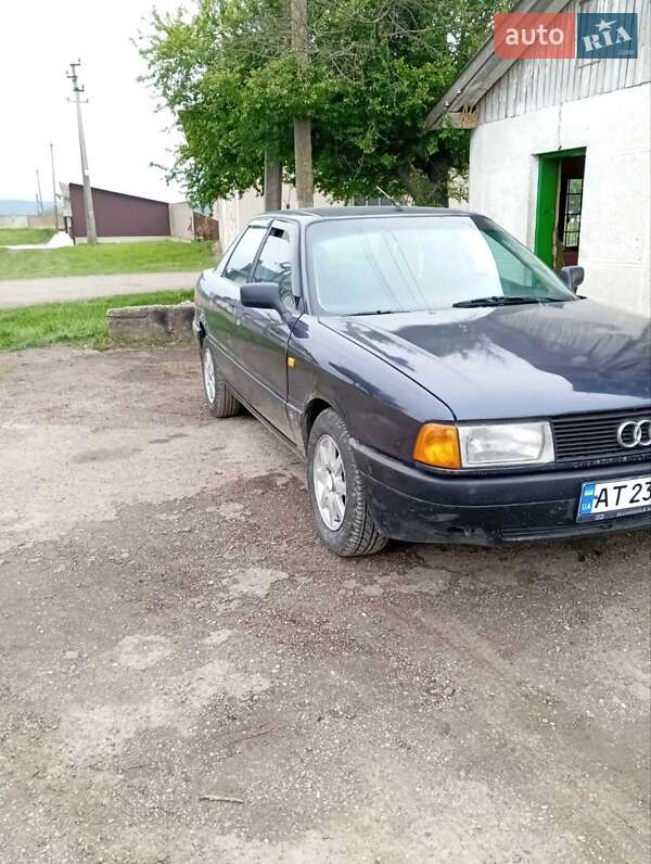 Седан Audi 80 1987 в Снятине