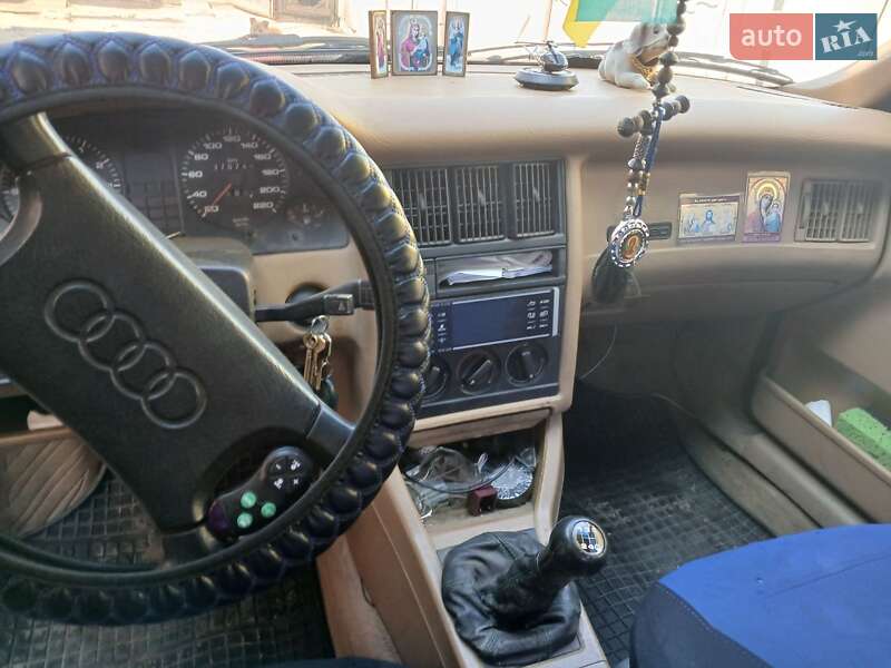 Седан Audi 80 1987 в Черкасах фото 6 Седан Audi 80 1987 в Черкасах