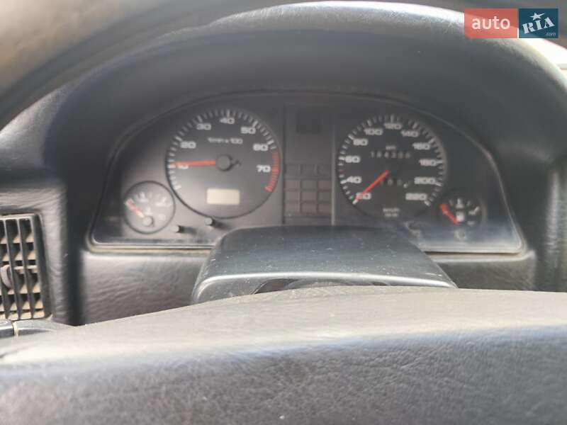 Седан Audi 80 1987 в Тернополе
