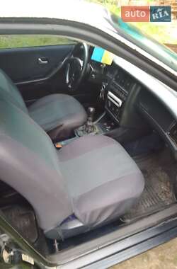 Седан Audi 80 1992 в 