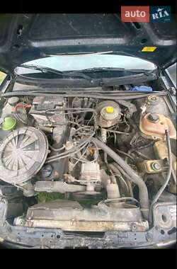 Седан Audi 80 1990 в 