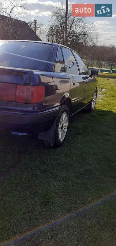 Седан Audi 80 1988 в Яворові