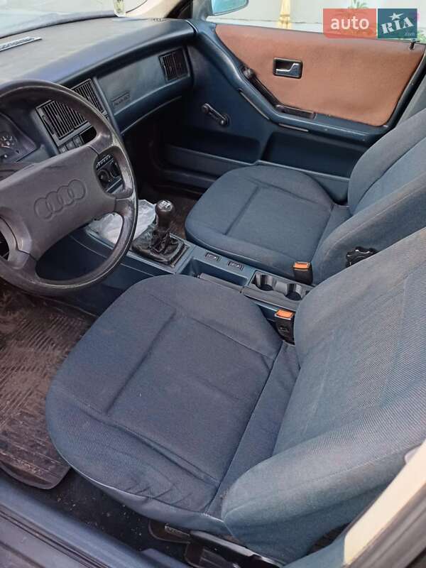 Седан Audi 80 1990 в Згурівці