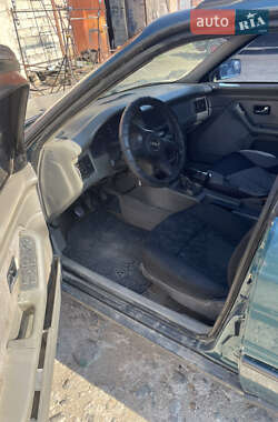 Универсал Audi 80 1994 в 