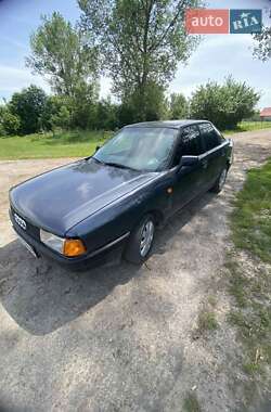 Седан Audi 80 1990 в 