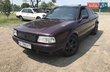 Седан Audi 80 1992 в 