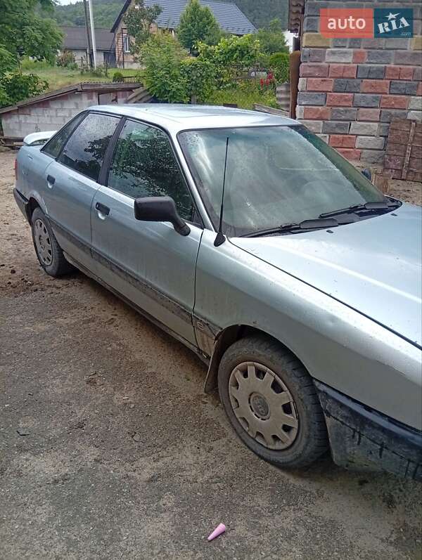Седан Audi 80 1989 в Кременце