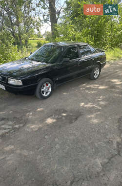 Седан Audi 80 1990 в 