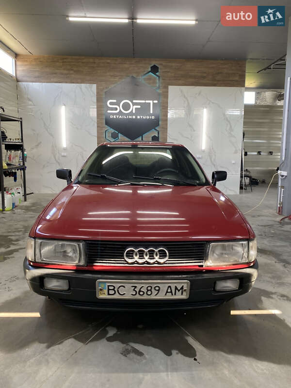 Седан Audi 80 1987 в Львові