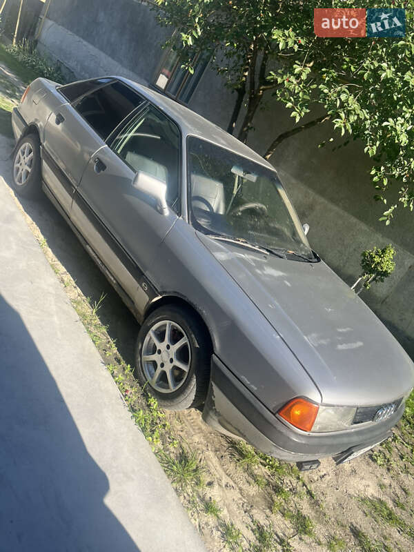 Седан Audi 80 1988 в Львове