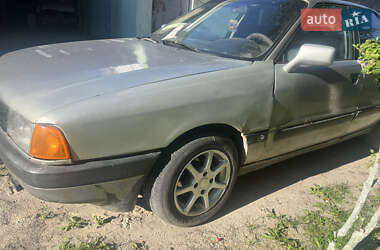 Седан Audi 80 1988 в  фото 7 Седан Audi 80 1988 в