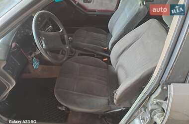 Седан Audi 80 1989 в Виноградове